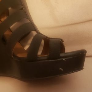 Lucky Brand Black Strappy Wedges, sz 9